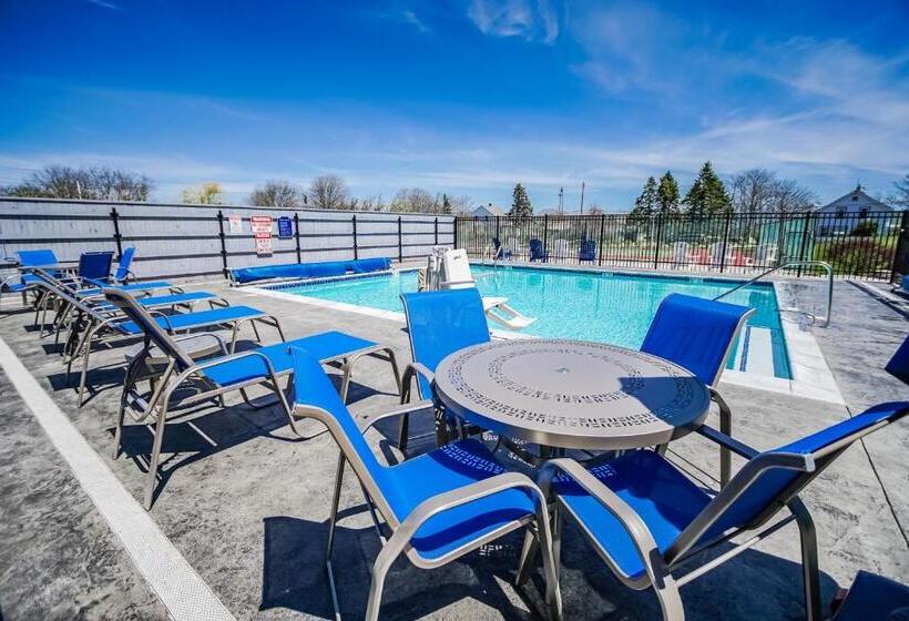 Отель Neptune House, A Vri Resort