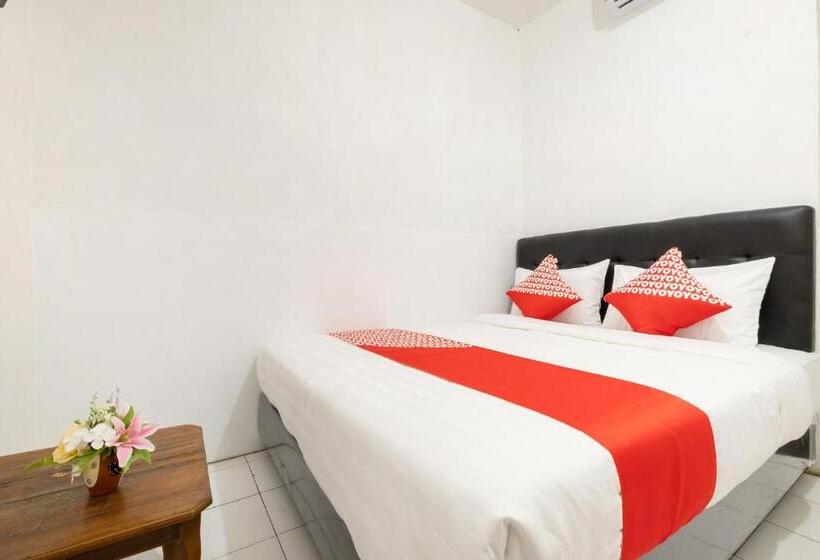 Отель Oyo 2394  Brosta