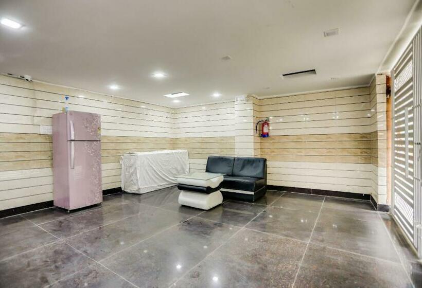 ホテル O Anshun Residency Near Mk Cinemas Rohini