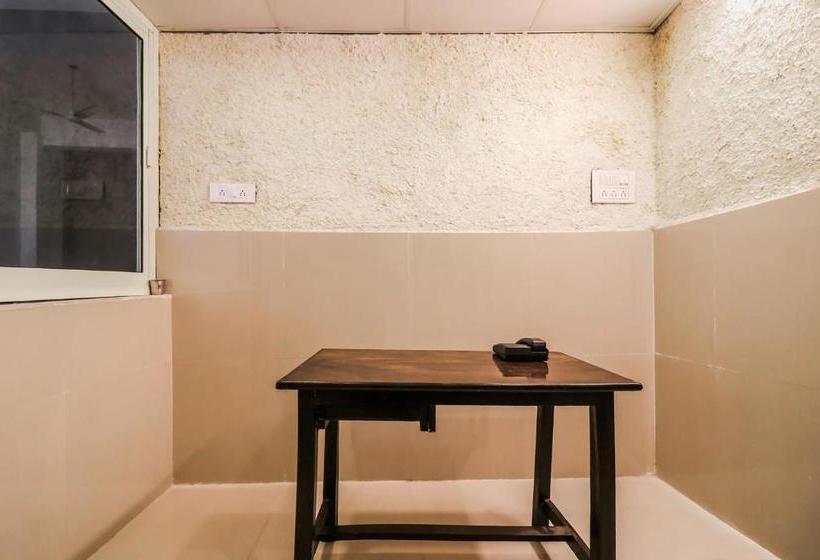 ホテル Oyo 45428 Shri Krishnan Guest House