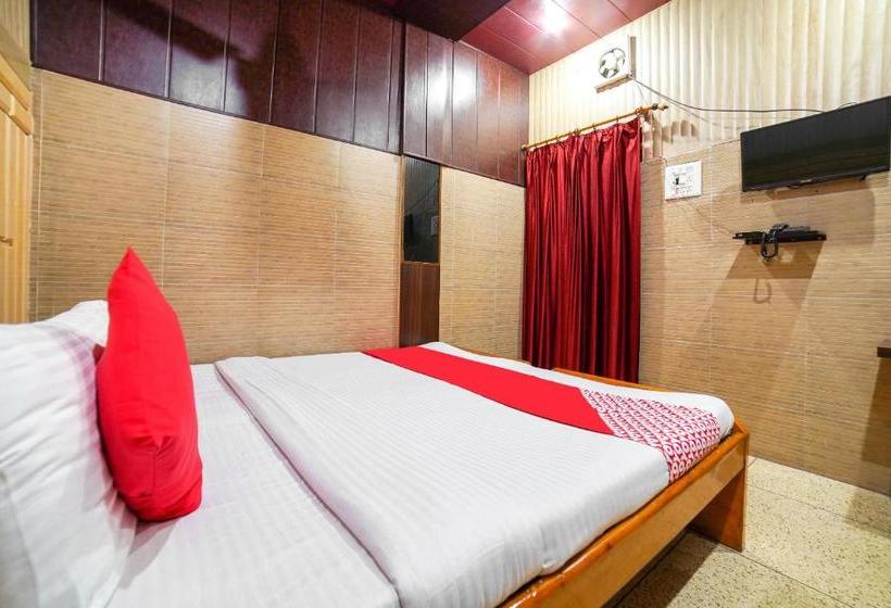 호텔 Oyo 61031 Naini View Guest House