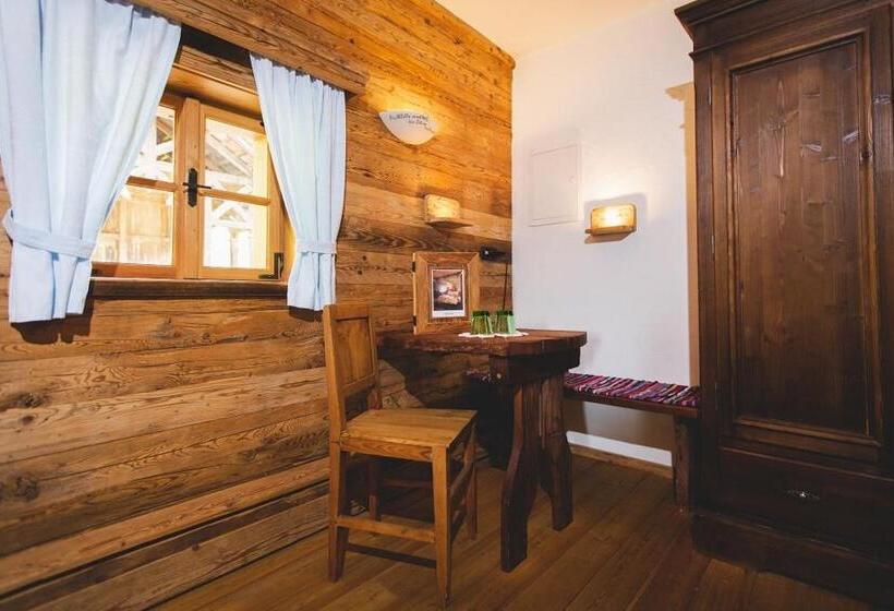 בית מלון כפרי Roanwirt