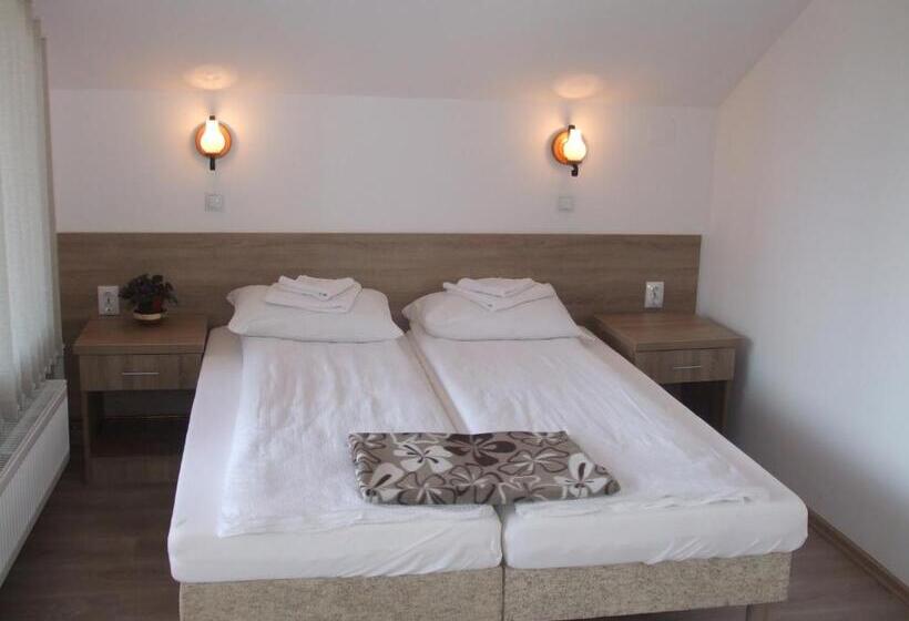 膳宿费 Casa Ildikó