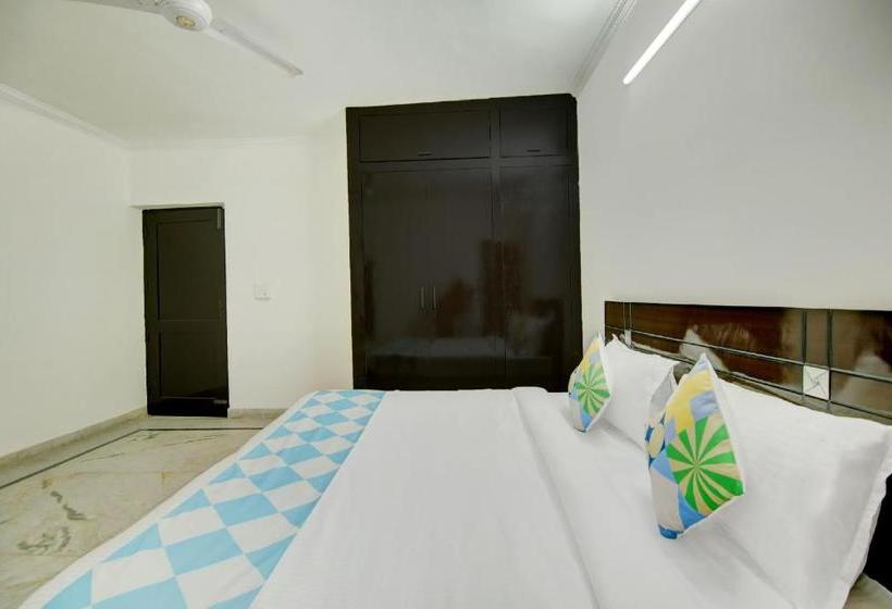 膳宿费 Oyo Home 66803 Spacious Studio Sector 21b