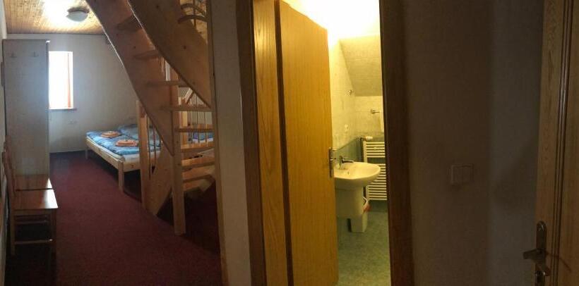 펜션 Penzion Pod Zvonem