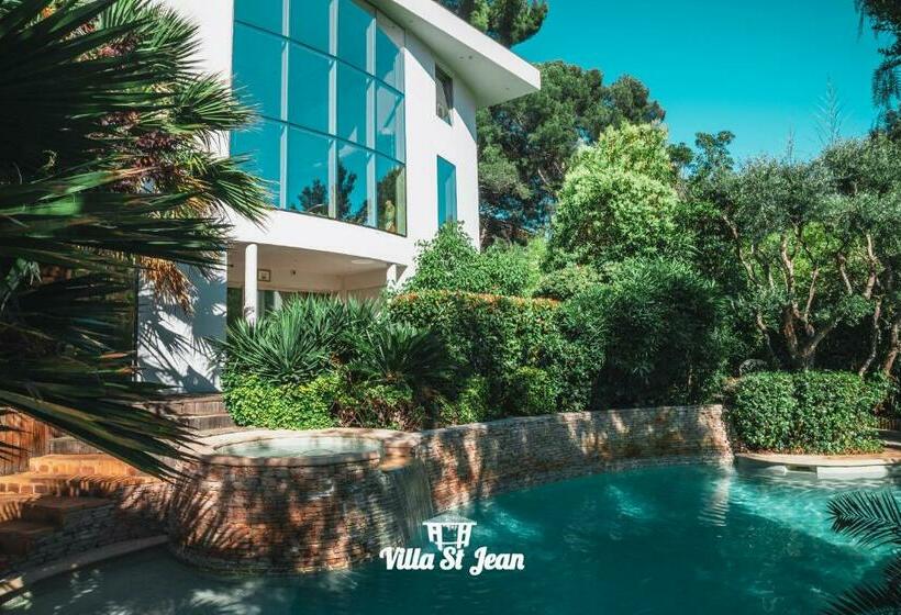 פנסיון Villa St Jean Suite Romantique