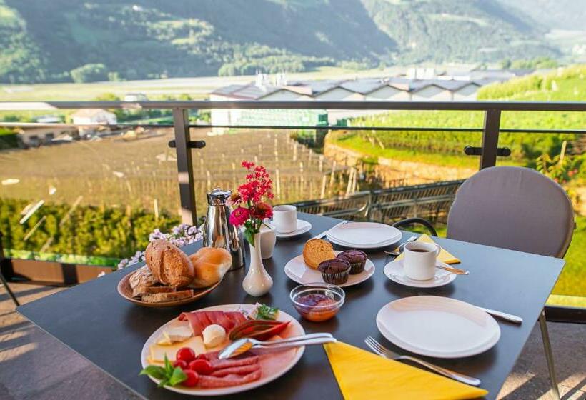 Pension Apartments Pardell