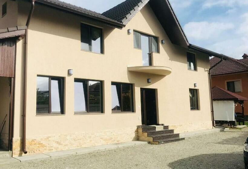 Pensiunea Casa Deny