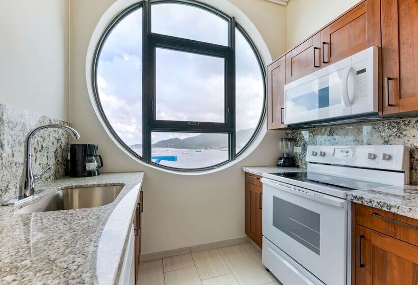 リゾートホテル Hilton Vacation Club Royal Palm St. Maarten