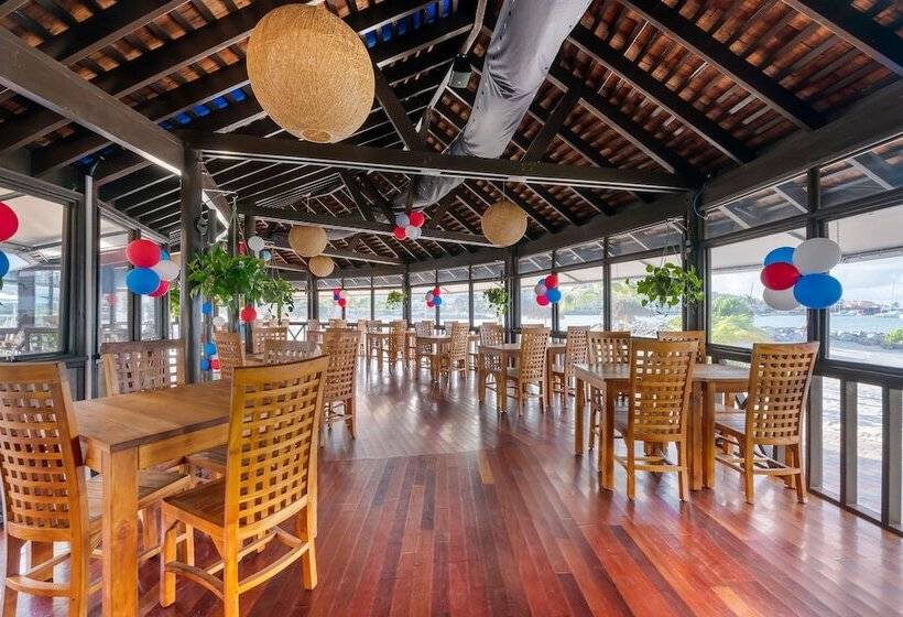 リゾートホテル Hilton Vacation Club Royal Palm St. Maarten