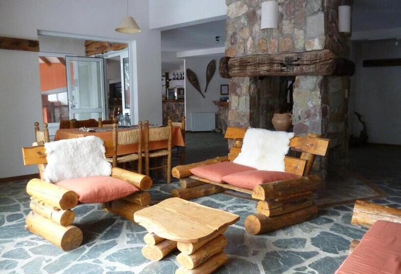 ユースホステル Hosteria Del Sauquen