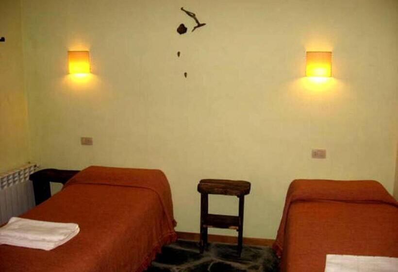 ユースホステル Hosteria Del Sauquen