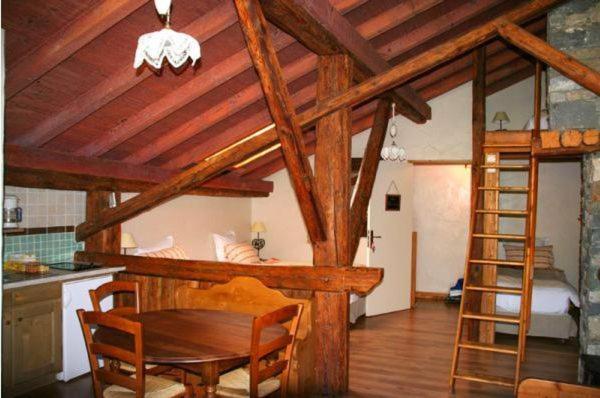 مبيت وإفطار Auberge De Cassiel