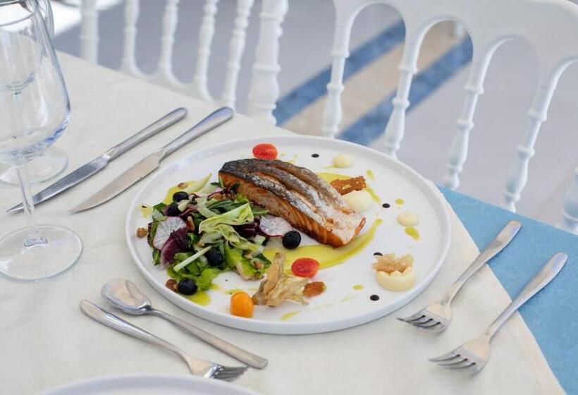 Grand Blue Fafa Resort & Spa