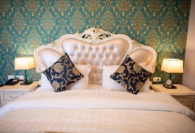 Grand Blue Fafa Resort & Spa