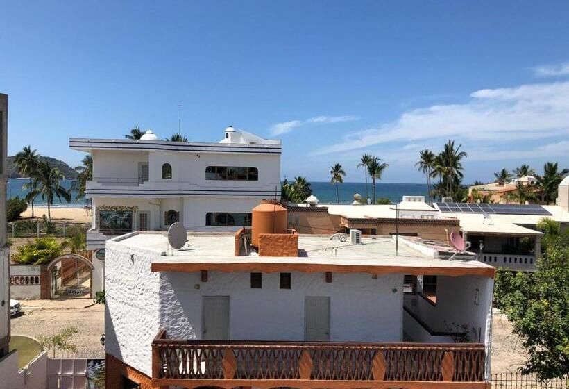 هتل Bungalows Flamingos