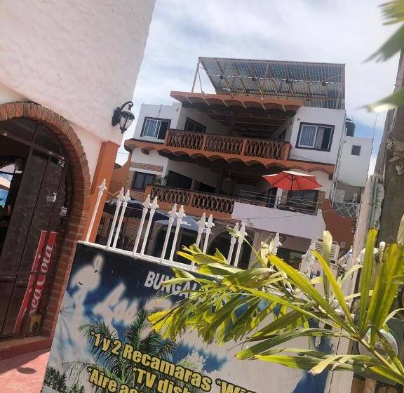 هتل Bungalows Flamingos