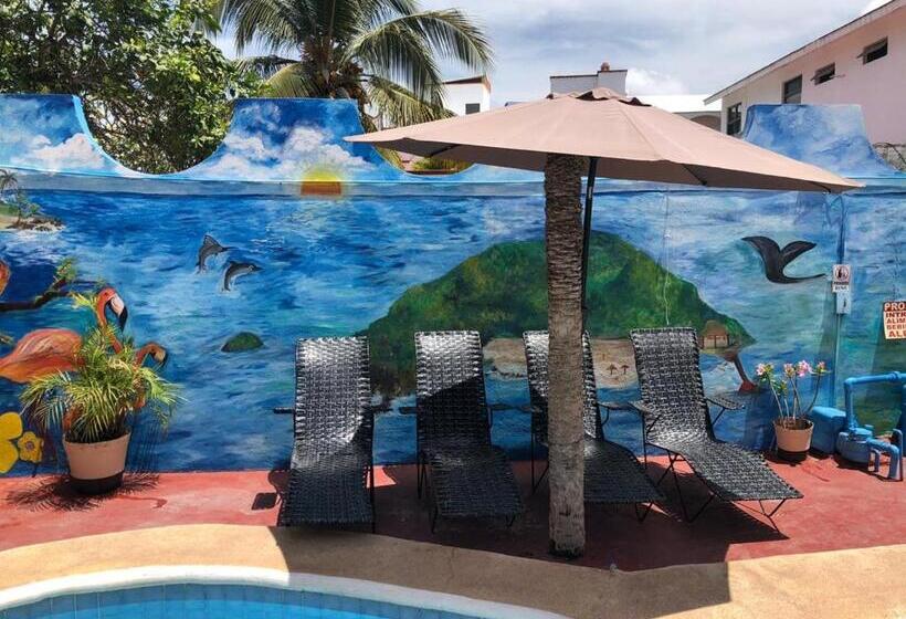 هتل Bungalows Flamingos