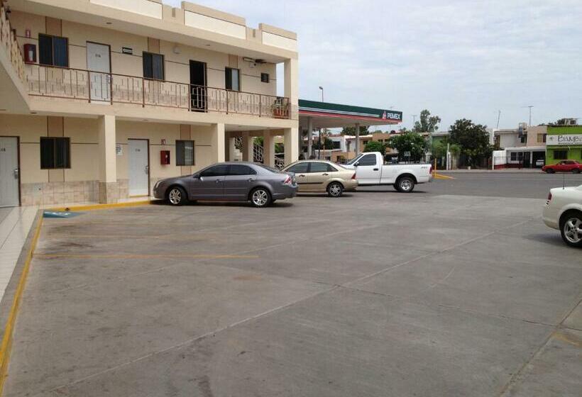 酒店 Hacienda Nainari