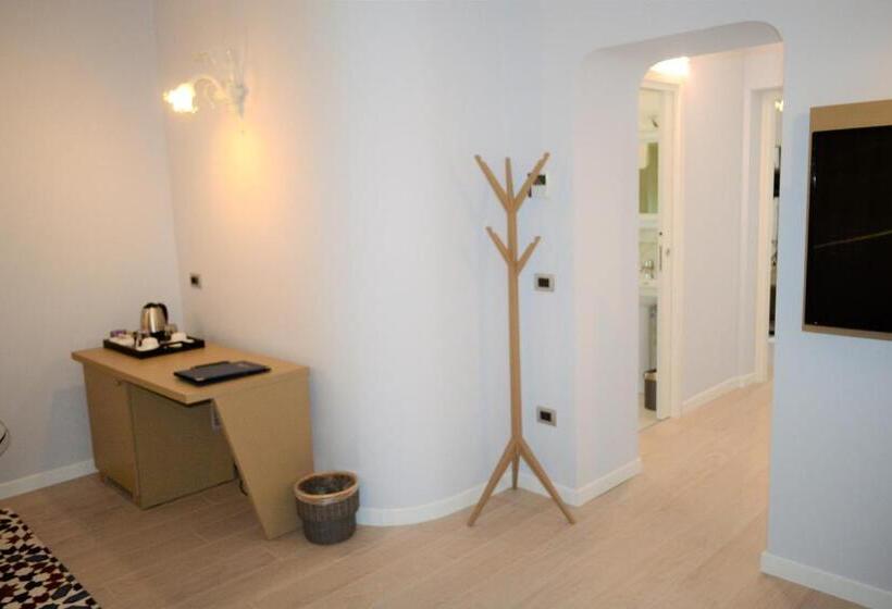 ホテル Les 7 Suites Erica