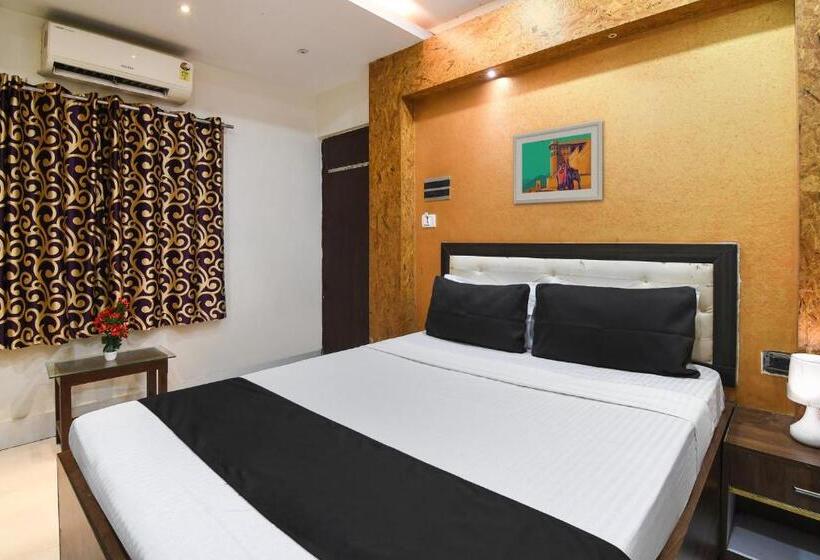 Hotell O Sai Krishna