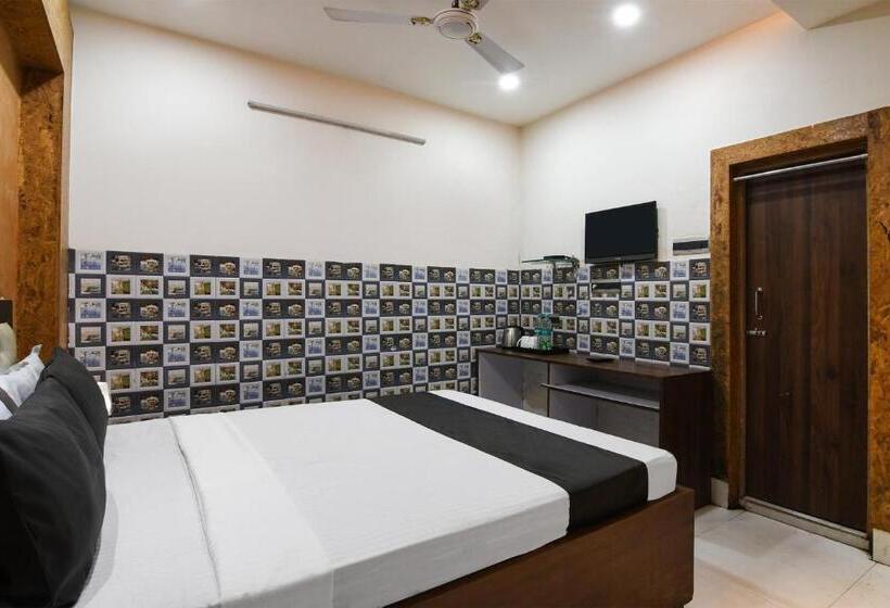 Hotell O Sai Krishna