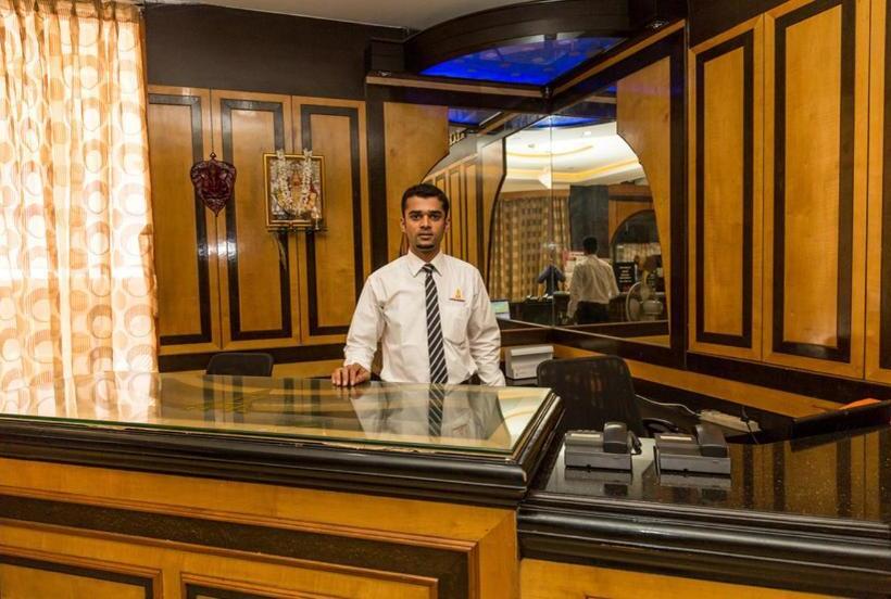 فندق Sriram Residency