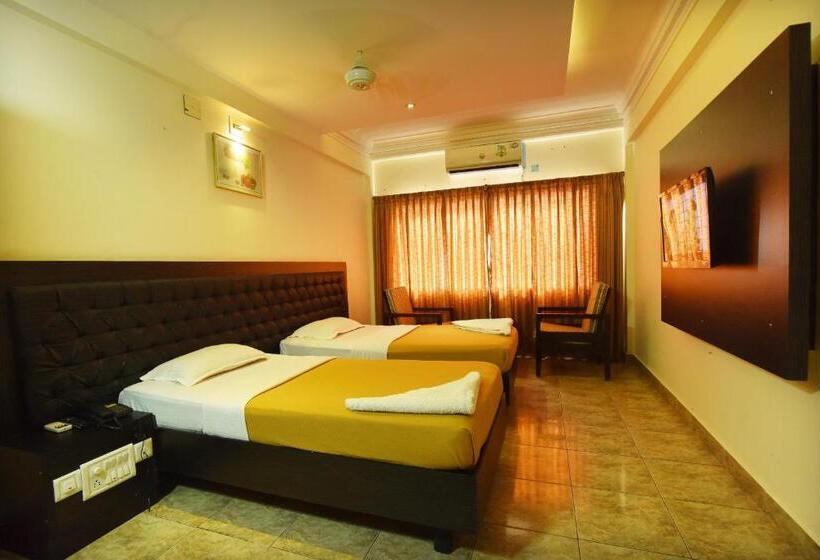 فندق Sriram Residency