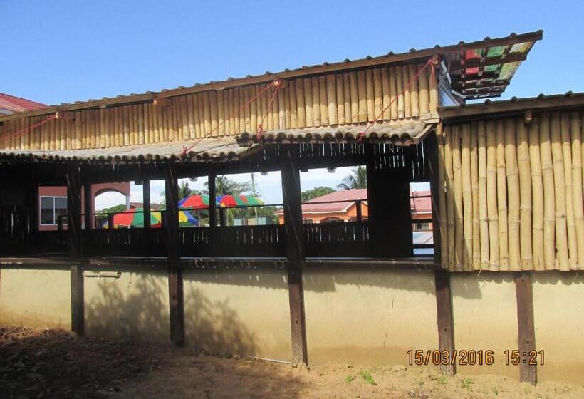 پانسیون Jamaica Inn Guest House