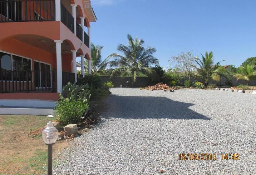 پانسیون Jamaica Inn Guest House