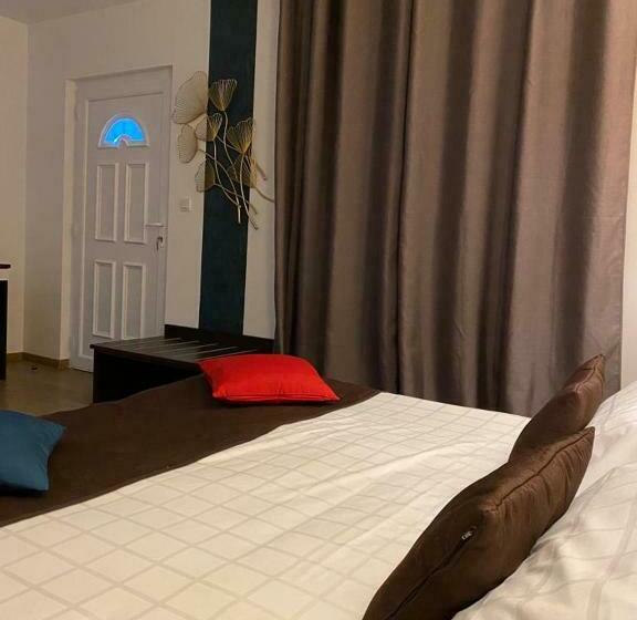 ペンション Mariana Plage