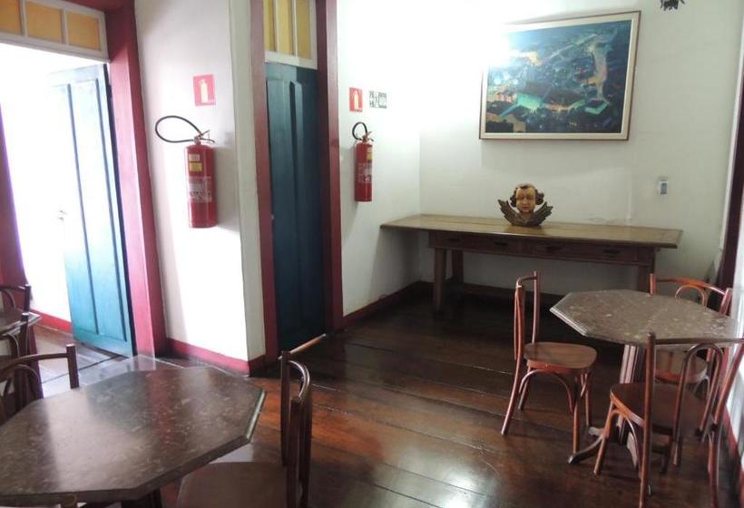 פנסיון Pousada Tiradentes