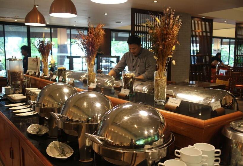 Alpina Phuket Nalina Resort & Spa