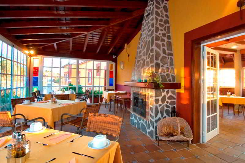 Apartamentos HC7 Breñas Garden