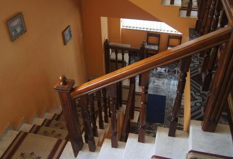 Bristol Hotel Tirana