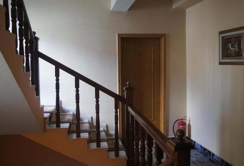 Bristol Hotel Tirana