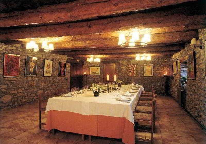 فندق ريفى Cal Teixido