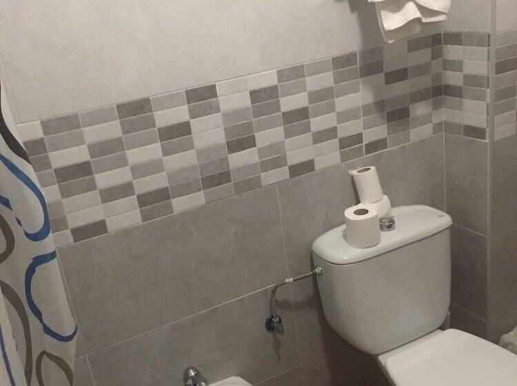 簡易ホテル Marbella