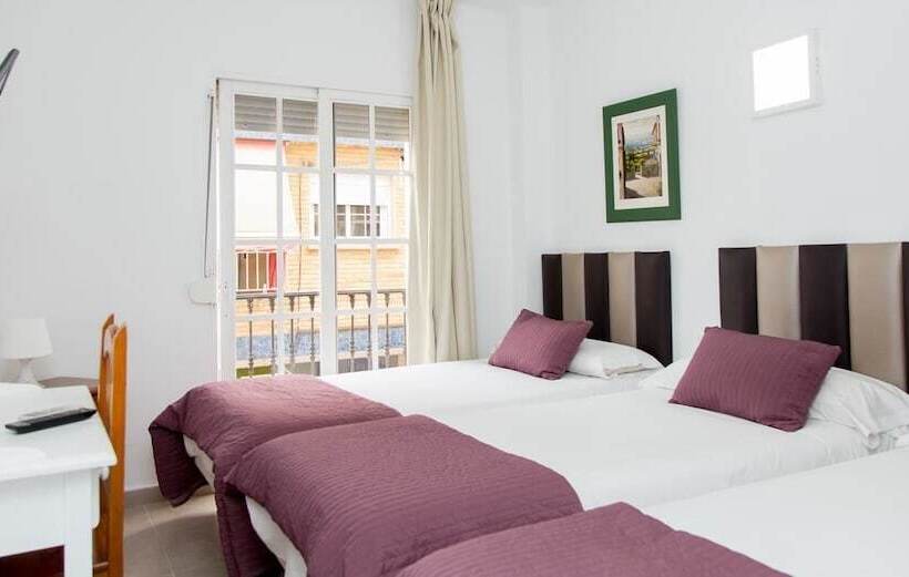 簡易ホテル Marbella