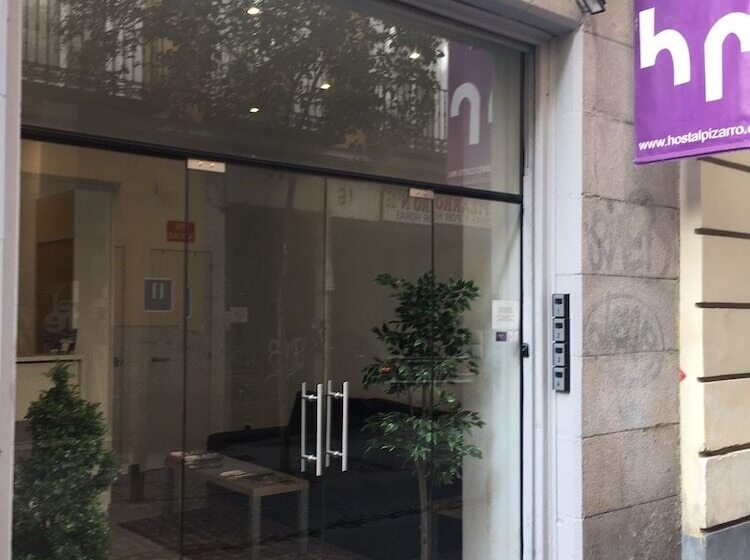 Hostal Goyal Pizarro