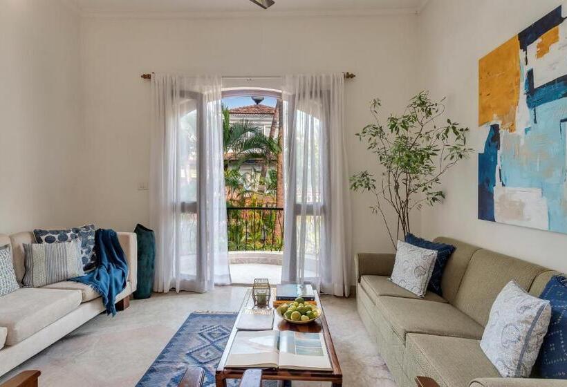 ホテル Aguada Anchorage   The Villa Resort, Candolim