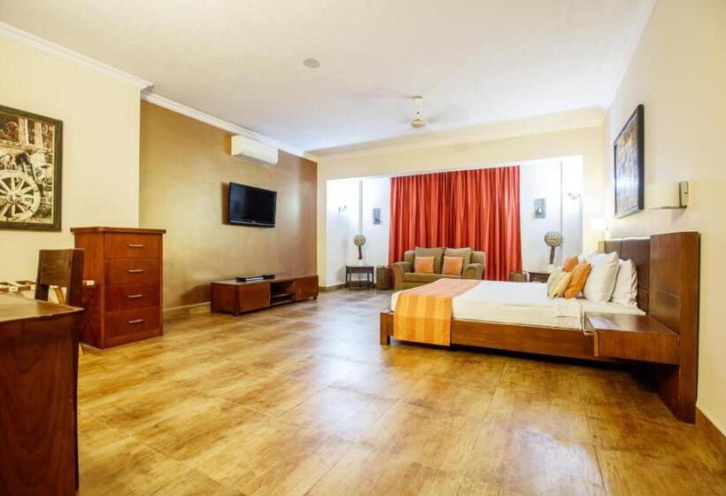 ホテル Aguada Anchorage   The Villa Resort, Candolim