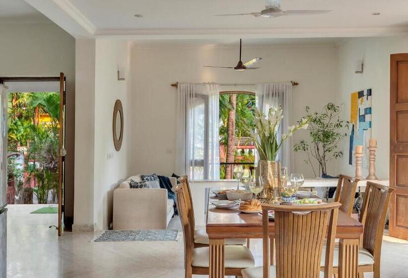 ホテル Aguada Anchorage   The Villa Resort, Candolim