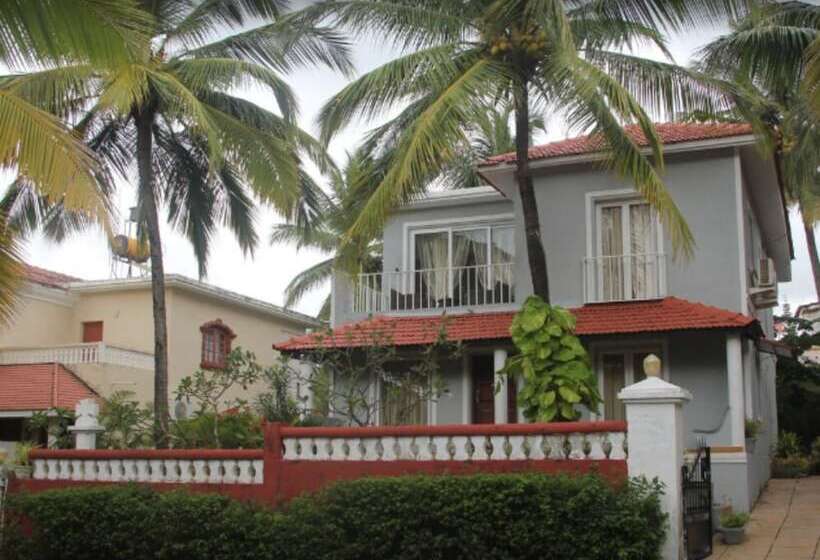 ホテル Aguada Anchorage   The Villa Resort, Candolim