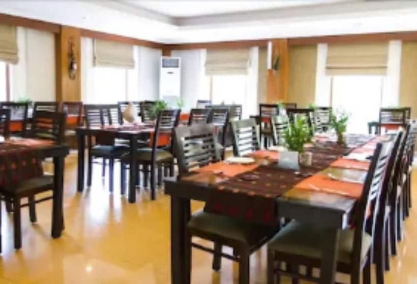 ホテル Aguada Anchorage   The Villa Resort, Candolim