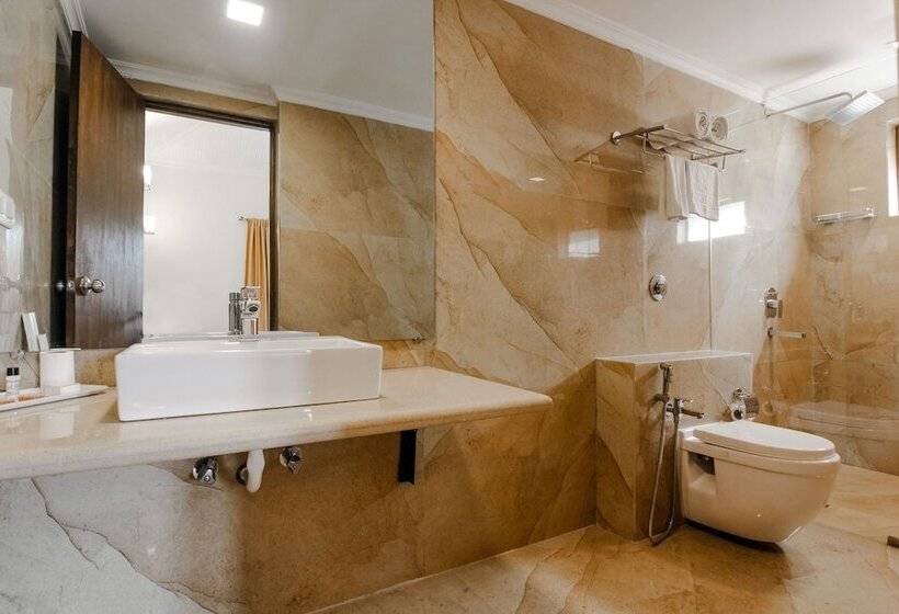 ホテル Aguada Anchorage   The Villa Resort, Candolim