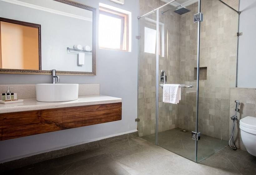 ホテル Aguada Anchorage   The Villa Resort, Candolim