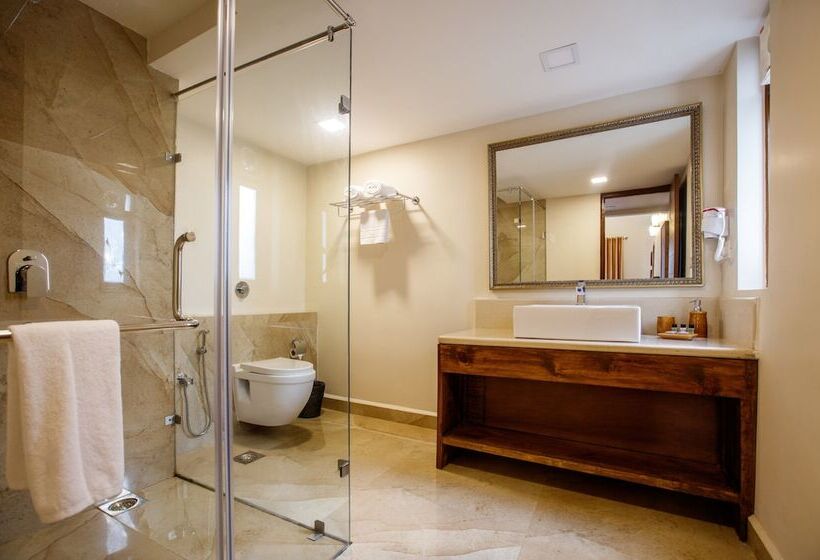 ホテル Aguada Anchorage   The Villa Resort, Candolim