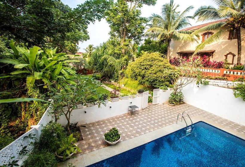 ホテル Aguada Anchorage   The Villa Resort, Candolim