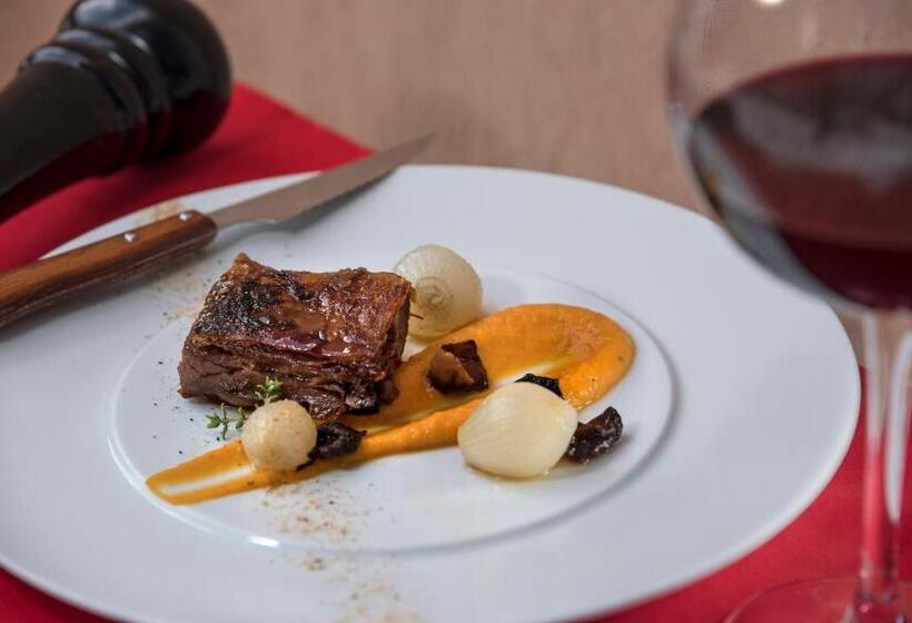 호텔 Aigialos Luxury Traditional Settlement